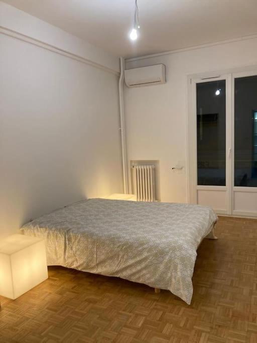 Apartment T2 53m2 Quartier Liberation Proche Arret De Tram